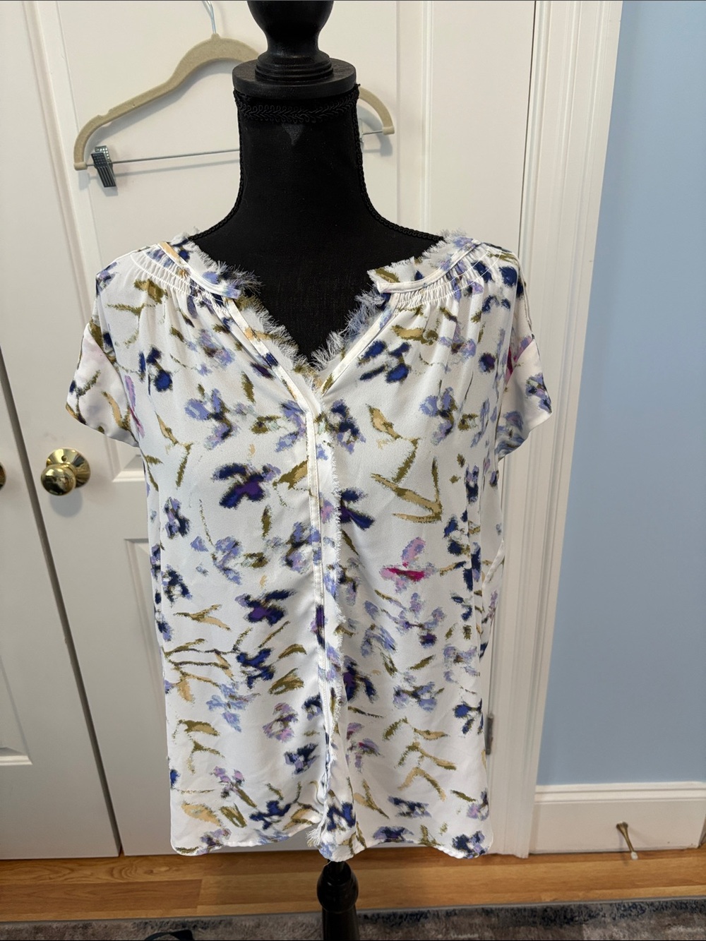 Daniel Rainn White Floral Button-Front Tunic with Blue, Olive & Pink Accents